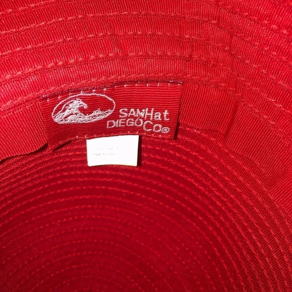 Bundle Of Two Bucket Style Hats Womens Vintage Polyester Red Cream